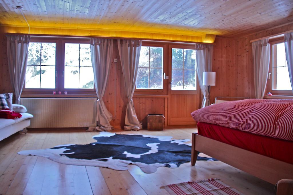 Villa Tgesa Ferrera Schmitten  Zimmer foto