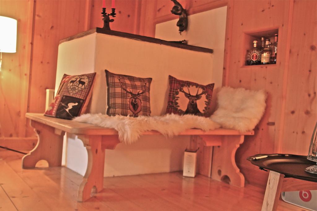 Villa Tgesa Ferrera Schmitten  Zimmer foto